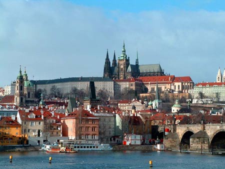 Překlady rodilým sloviským mluvčím - čeština - slovinština, sloviština - čeština, angličtina - slovinština Tlumočení rodilým slovinským mluvčím čeština - slovinština, sloviština - čeština